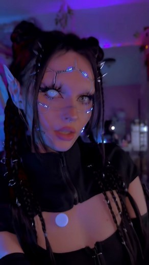 11K views · 536 reactions | I’m so blue 曆 #makeupartist #ledmakeup #cyberpunkmakeup #Cyberpunk2077 | Alyssa Claire | Facebook