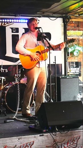 "Walking In Memphis" | Live Performance Video | Tanner Carlson Loop Pedal Show