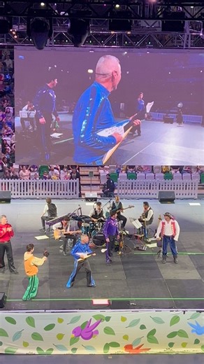 Thunderstruck! ⚡️🤘Thank you to everyone for bringing along your beautiful signs, arts, crafts and creations to our concerts on this tour, including this very cool guitar we received in Canberra on the weekend 🎸 🥰#thewiggles #acdc | The Wiggles