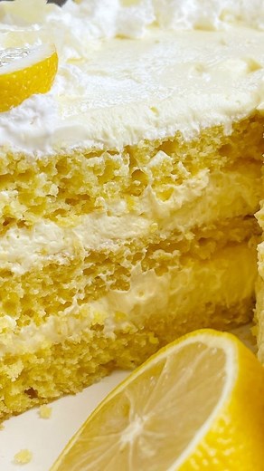 Really easy LEMON LAYERED CAKE 🍋🍋 Starts with a lemon cake mix, instant lemon pudding, and just a few other simple ingredients. You won’t believe how moist and delish this cake is! ————————————— Grab the #recipe here —-> https://togetherasfamily.com/easy-lemon-lovers-layered-cake/ | Together as Family - Recipes from my family's kitchen to yours