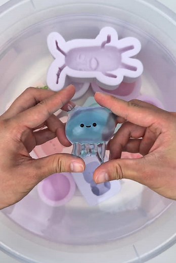 Blue Crystal Jellyfish Squishy Unboxing Experience