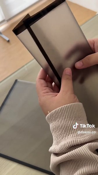 Buket Bunga Aesthetic: Pilih Biru atau Pink?