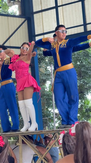 59K views · 1.2K reactions | Tremendo show del Instituto Nacional de Armenia #dance #beautiful #music #tendencia | El Salvador Baila | Facebook