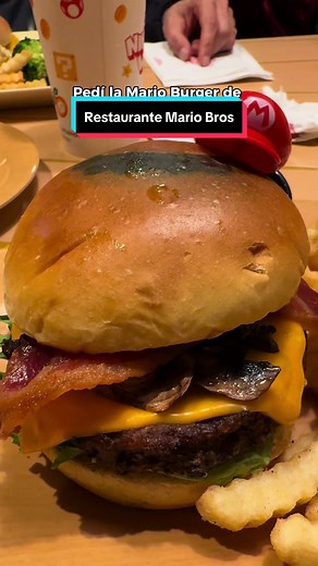 Restaurante temático en Super Nintendo World 🍄 ¿Cuánto cuesta comer en Toadstool Cafe? Te cuento mi experiencia en este increíble lugar. #SuperNintendoWorld #Toadstoolcafe #toadstool #restaurante #universalstudioshollywood #losangeles #mariobros