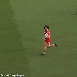 1.1M views · 3.4K shares | Great to see Mohamed Salah is keeping himself busy during the Premier League winter break. 藍 Super League | Daily Mail Sport | Facebook