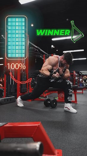 Gym Workouts on Instagram: "⚔️ Cable curl vs db curl 😤 ❇️ When it comes to mechanical tension, force distribution, and the strength curve, this variation has a major edge over your standard standing dumbbell curl. Here’s why: 🔹 Consistent Resistance Throughout the Entire ROM – Unlike a dumbbell curl, where resistance drops off at the bottom (due to gravity providing minimal tension when the arm is fully extended), a mid-height cable setup ensures tension is present from full stretch to peak co