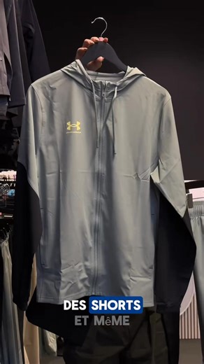 La nouvelle collection Nike et Under Armour est arrivée chez ADN Sport ! ✨ 👟 Ensemble de running, 🧥 gilets, 👕 tee-shirts, 🩳 shorts… et même des accessoires 🧢 🎒 et bien plus encore ! Et ce n’est pas fini ➡️ au rayon enfant, retrouve des promos de -30 % à -50 % sur une sélection d’articles ! 🎯 De quoi se faire plaisir à petits prix ! Alors, prêt(e) à dénicher des pépites ? #adnsport #underamour #nike #ensemble #running #nouvellecollection #sport #teeshirt #gilet #short #accessoires #centrec