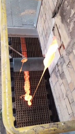 Solid sodium silicate dissolving equipment