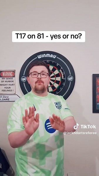 Is T17 first dart on 81 an optimal route? #darts #dartsreferee #lukelittler #irishdarts #pdc