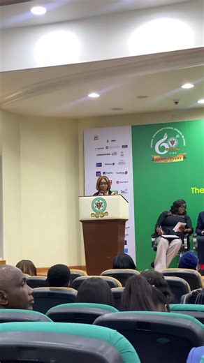 Mrs Elizabeth Ehi, FCIB, GMD/CEO Futureview Group highlighted keys to success, including understanding customer needs, innovation, staff prioritization, and integrity, while congratulating licensees and urging alignment with the Institute's goals at the event. #CIBNCares #innovateordie #EDP2023 | The Chartered Institute of Bankers of Nigeria - CIBN