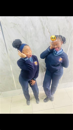 pretty R Underscore @022❤️💕😘 (@pretty.r.undersco)’s videos with original sound - MpumeleloG