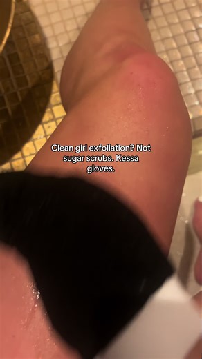 Effective Body Exfoliation Techniques for Radiant Skin