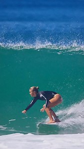 @trustarling⁠ testing flexibility and durability in the 1.5mm G-Bomb Springsuit 🖤⁠ ⁠ 📹 @danielstarling | Rip Curl