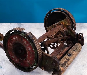 20K views · 49 reactions | Bringing My Old Lawn Mower Back to Life | 5-Minute Crafts UK | Facebook