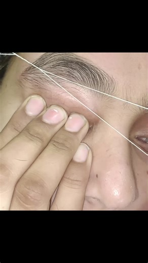 Eyebrow Threading Technique Explained