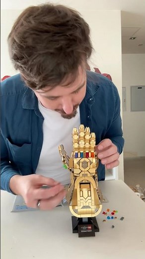 Lego Infinity Gauntlet