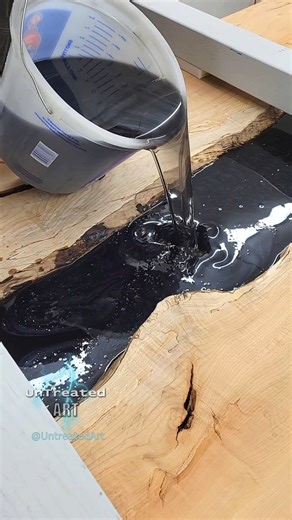 Jeremy Elkins on Instagram: "Seasoned Maple & Black resin dining table ⚡ #UntreatedArt #diningtable #epoxytable #maple #rivertable #woodworking #interiordesign #liveedge #epoxyart #resinart #epoxy #resin #epoxyresin"