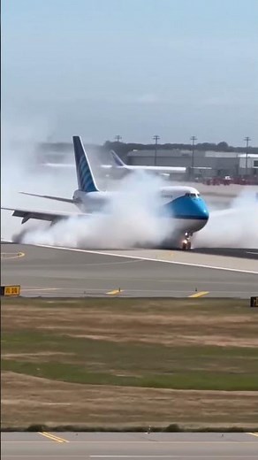 airplane crash 😧 #automobile #airplane #aviation #airplanelovers #airplanelovers #aviationlovers