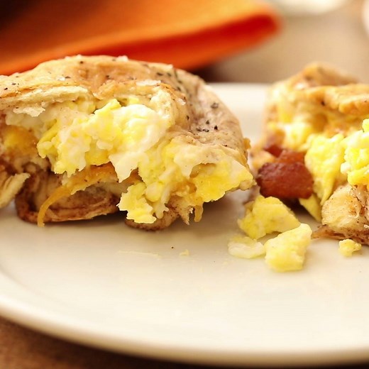 Bacon, Egg, and Cheese Breakfast Bombs: http://spr.ly/60038WGPt | Allrecipes