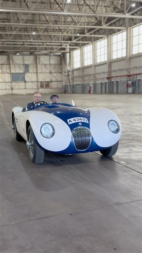 🔈Listen to the Rumble... This RAC Finalist - the 1953 Jaguar C-type, chassis XKC 044, is one of the most original surviving examples of its kind — the penultimate customer car built alongside the factory Works racers. Featuring early D-type development components, it bridges two of Jaguar’s greatest eras of competition engineering. After decades across Europe, America, Japan and New Zealand, the car was rediscovered in 2024 and entrusted to CKL Developments and Pendine Historic Cars by owner To