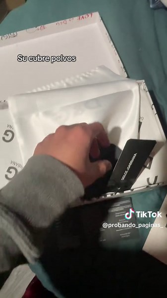 Experiencia de compra de tenis Dolce Gabbana