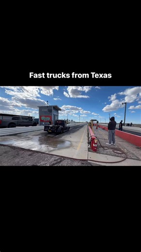 We are on day three of Wild West drag and dash. Where we are watching two fast trucks from Texas make their pass here at Hobbs New Mexico. I love watching these trucks and all the other race cars out here for this drag and drive. Big thanks to my partners for helping make this season possible. SP Tools USA Driven Racing Oil | 3G video