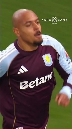 Donyell Malen dribbling at speed to finish with a bang 🏃‍♂️