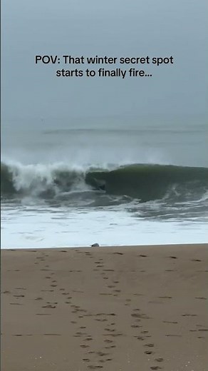 The shorebreak zone is starting to light up 🔥 #surf #surfing #waves #shorebreak