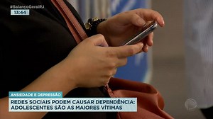 Uso excessivo das redes sociais causa danos psicológicos nos usuários