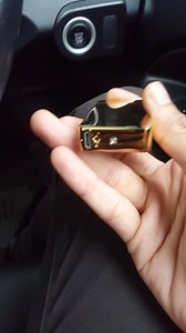 FashionTech USB Lighter® Electric Rechargeable Dual Arc - Royal Gold Edition. Available now for RM89 Package include:. ✔1x FashionTech Dual Arc USB Lighter. ✔1x USB Charging cable. ✔1x Premium Box (Awesome for a gift!) Delivery: ✔Pos Laju 1-3 days after payment is made. ✔Peninsular Malaysia : RM7 postage. ✔Sabah Sarawak: RM10 postage. ✔Ready Stock Item! PM for more info below! 👇👇 | Kzer Media