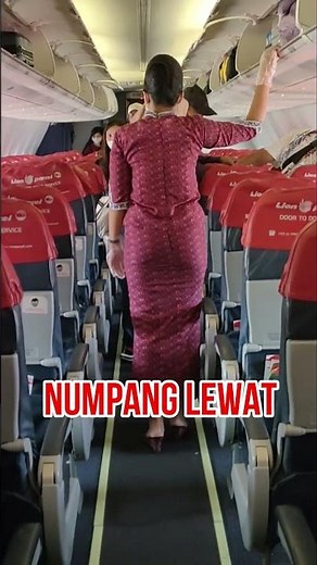 Catik! Pramugari Lion Air Numpang Lewat? 😍 Viral Shorts!