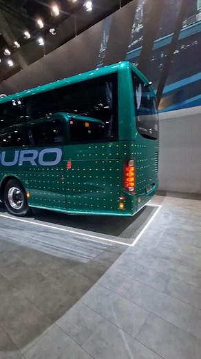 1.5K reactions · 90 shares |  Na Busworld 2025 zadebiutował Mercedes-Benz Tourismo Safety Coach – autokar premium z systemami Active Brake Assist 6, Sideguard Assist 2 i silnikiem OM470 Euro VIe o mocy 456 KM. Bezpieczeństwo i komfort na najwyższym poziomie. Więcej na https://transinfo.pl/infobus/busworld-2025-mercedes-benz-z-premiera-eintouro-i-autobusowa-regulacja-gsr-c/ #MercedesBenz #Tourismo #Busworld2025 #Autokary #TransportPubliczny | TransInfo.pl | Facebook