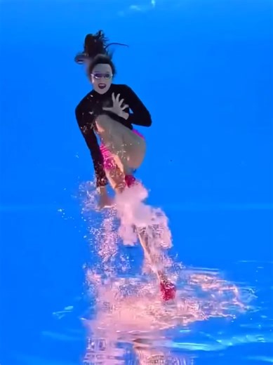 Explore the Depths: South Korea’s Stunning 120 Feet Pool