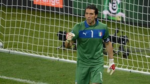 Spot-on Italy edge past England into EURO 2012 semi-finals | UEFA EURO 2012