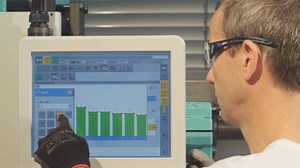 How to Purge the Injection Molding Machine Screw and Barrel