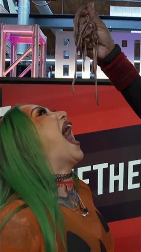 #Shotzi, you good? 😖🪱 #WWE #Boogeyman