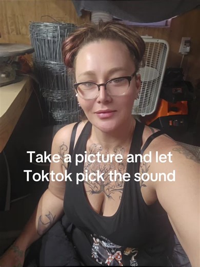 Heather Thomas (@heathert82)’s video of take a photo and see what sound