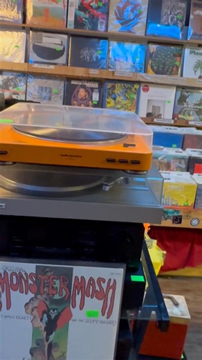 Used Audio-Technica LP-60: $80 #audiotechnica #atlp60 #lp60 #usedturntable #universityofdelaware #rainbow #records #rainbowrecords #indierecordstore #recordstoreday #music #recordstore #vinyl #delaware #newark #smallbusiness #independent #indie #vinylrecords | Rainbow Records