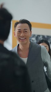 【Sun Life永明 x 林峯 全新星級廣告即將登場☀️】 Sun Life永明最近邀請星級團隊聯同 林峯 Raymond Lam ✨一齊合作，拍攝新一輯廣告，究竟拍攝內容同咩有關？拍攝場地又有咩玄機？即刻Click入影片睇吓搵唔搵到線索啦🎥！ 想第一時間睇到廣告，就記住密切留意 Sun Life永明專頁喇！ #SunLife永明 #全新廣告大片 #不日上映 #敬請期待 | Sun Life Hong Kong