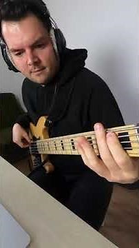 Funky Bassline Samples - Electric Funk - F-minor 1 - 120bpm / Bass Samples