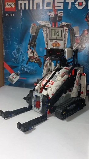 Robot de servicio Lego Ev3: Innovación en robótica