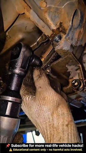 Honda Accord Main Oil Seal Leak 🔧 Replacement DIY Guide