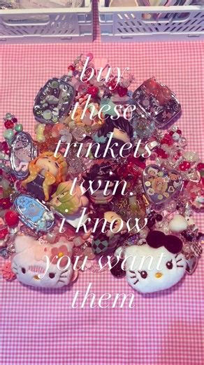 ✮⋆˙ jojo's jewels ✮⋆˙ on Instagram: "Thirst trap for my trinkets!!! Hope it all works out tho :p 🏷️: #smallbusiness #handmade #jewelry #beads #charm #trinkets #kawaii #explore #fyp #explorepage #beadedjewelry"