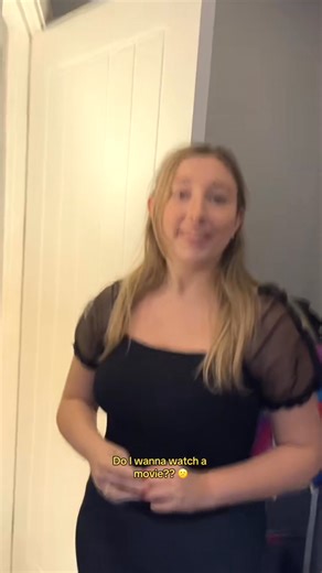 She knows how to win me over 🤷😅 #couple #viral #prank #fblifestyle #foryou #chloandmatt #fyp | Chlo & Matt.