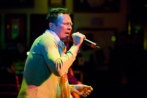 Happy Birthday Scott Weiland - See Last Live Set with Wildabouts