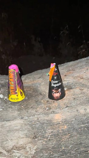 Nico VS Pyroland Vulkan F1 Welchen Vulkan fandet ihr am besten?👍 #fireworks