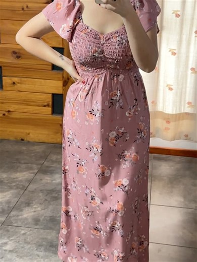 Vale Orellana | Moda ♻️ on Instagram: "✅DISPONIBLE 🌸PRECIOSO VESTIDO L1LY R0SE 100% RAYÓN TALLA M $9.990"