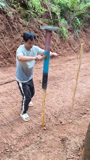 Agricultural Sleeve Type Pile Driver Labor-saving Piling Skill