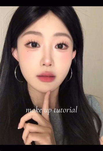 Makeup Tutorial: Easy Steps for Stunning Eye Looks