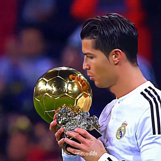 Cristiano Ronaldo Ballon dor's ceremony 2014 🥰❤️ ‪@cristiano‬ #football #ronaldoedition #subscribe